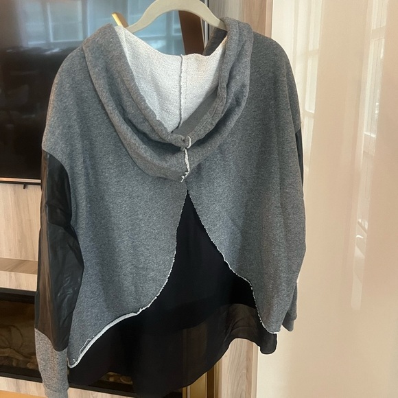 Trendy Grey Hoodie w/ Faux Leather Sleeves & Cut-Out Back – Size Small (Fits M) - Picture 14 of 15